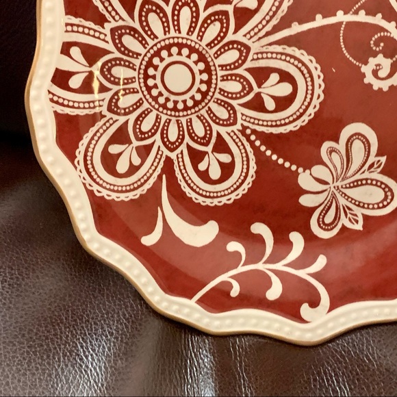 Pier 1 Imports Maribeth 9” Scalloped Salad Plate - Picture 5 of 6